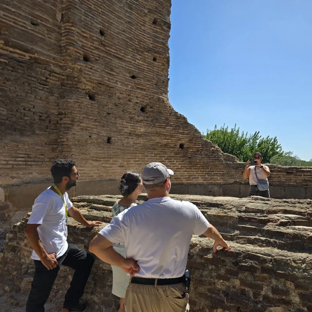 Basilica Roja En Pergamon Guia Turistico Turquia