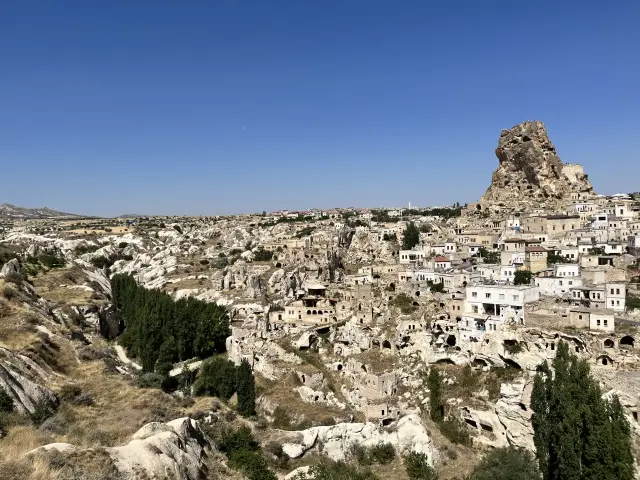 Panorámica de Uçhisar en Capadocia, Turquía | Guía Turístico