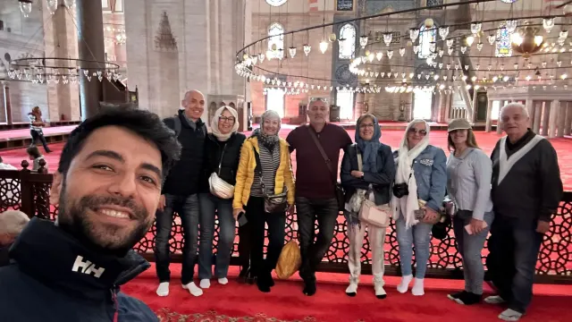Con el grupo en la mezquita de soliman