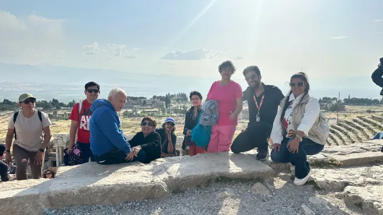 Teartro de hierapolis 768w